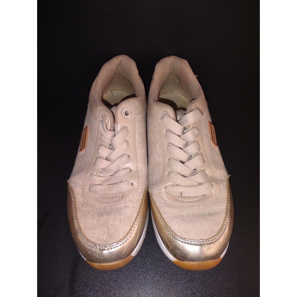 Guess Womens 8.5 M Low